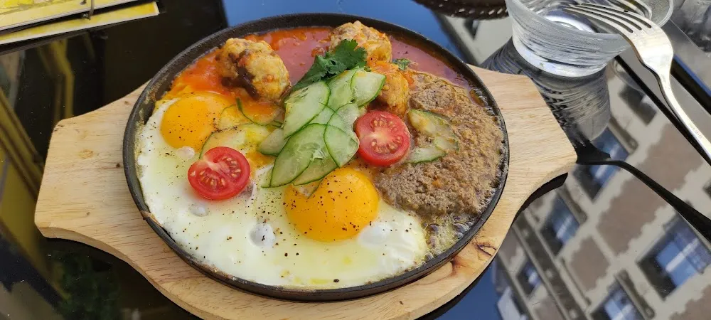 Bánh Mì Chao Xíu Mai